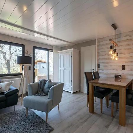 At Garnekuul Park With Garden Holiday home