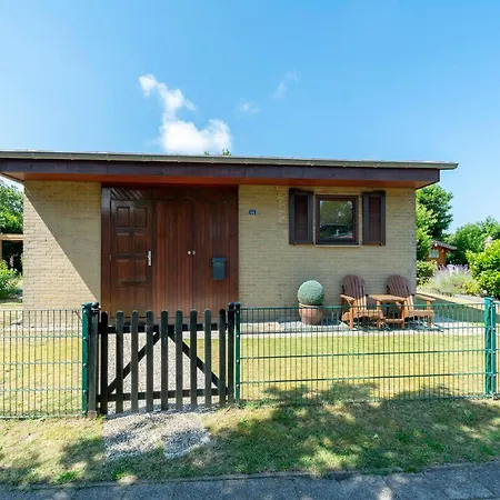 At Garnekuul Park With Garden